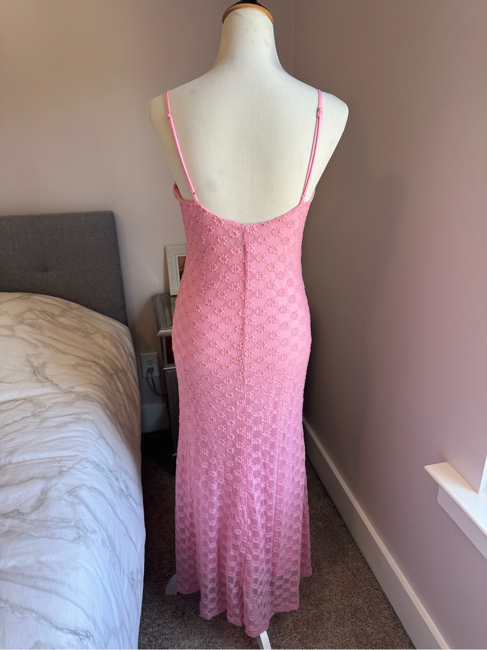 Bardot Adoni Midi Dress in Lili Pink Size 8/L - Picture 4 of 7